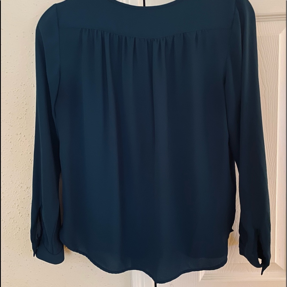 LOFT Blouse - Picture 2 of 2